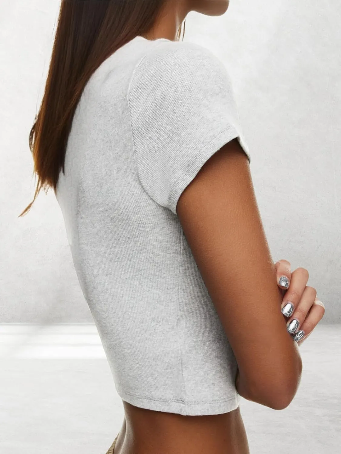 AnotherChill Women's Short Sleeve Crew Neck T-Shirts Ribbed Cotton Crop Top Y2K Summer Going Out Tops Baby Tee Outfits 2024