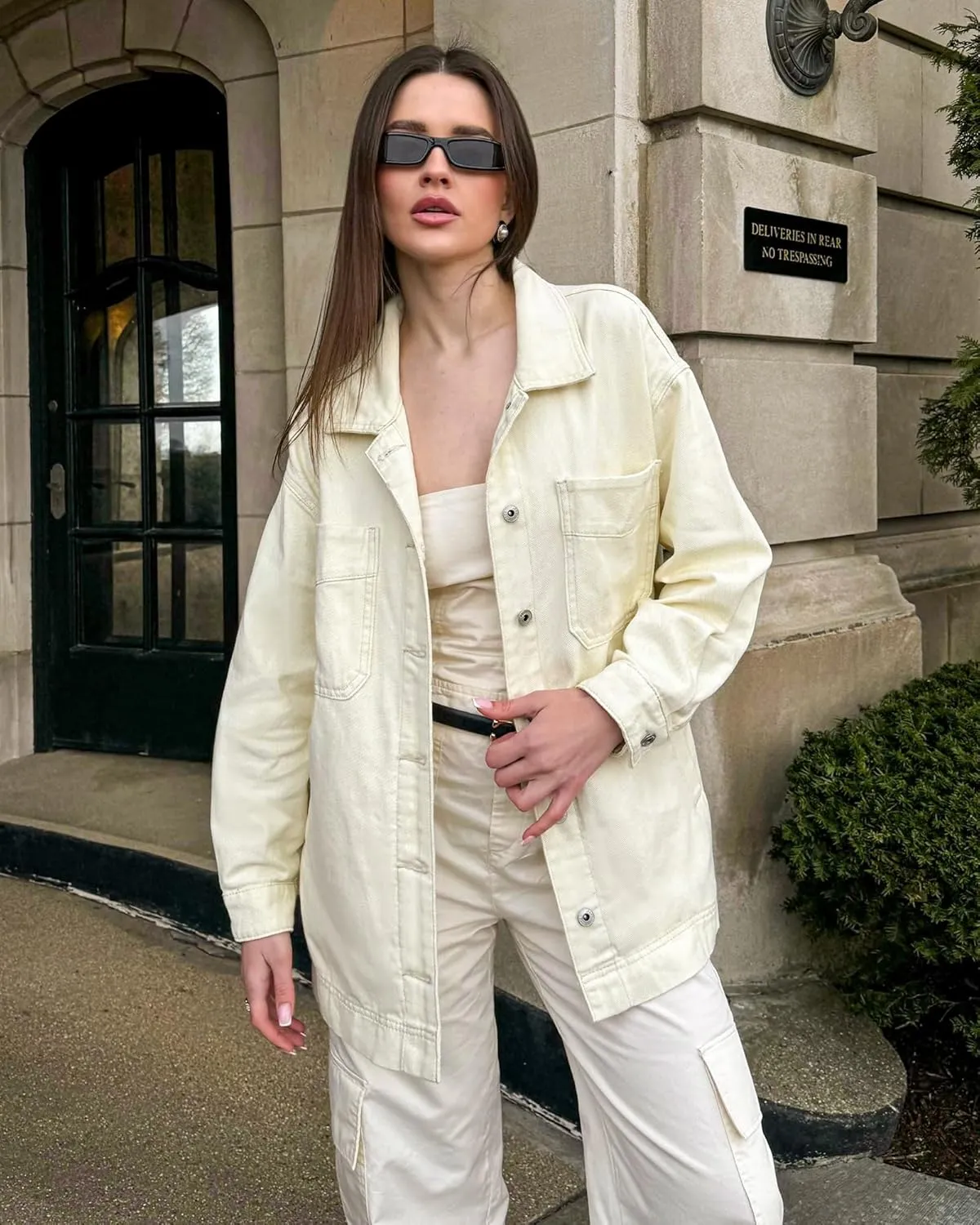 luvamia Denim Jacket for Women Trendy Oversized Button Down Jean Jacket Long Sleeve Slit Hem Shacket Jackets with Pocket