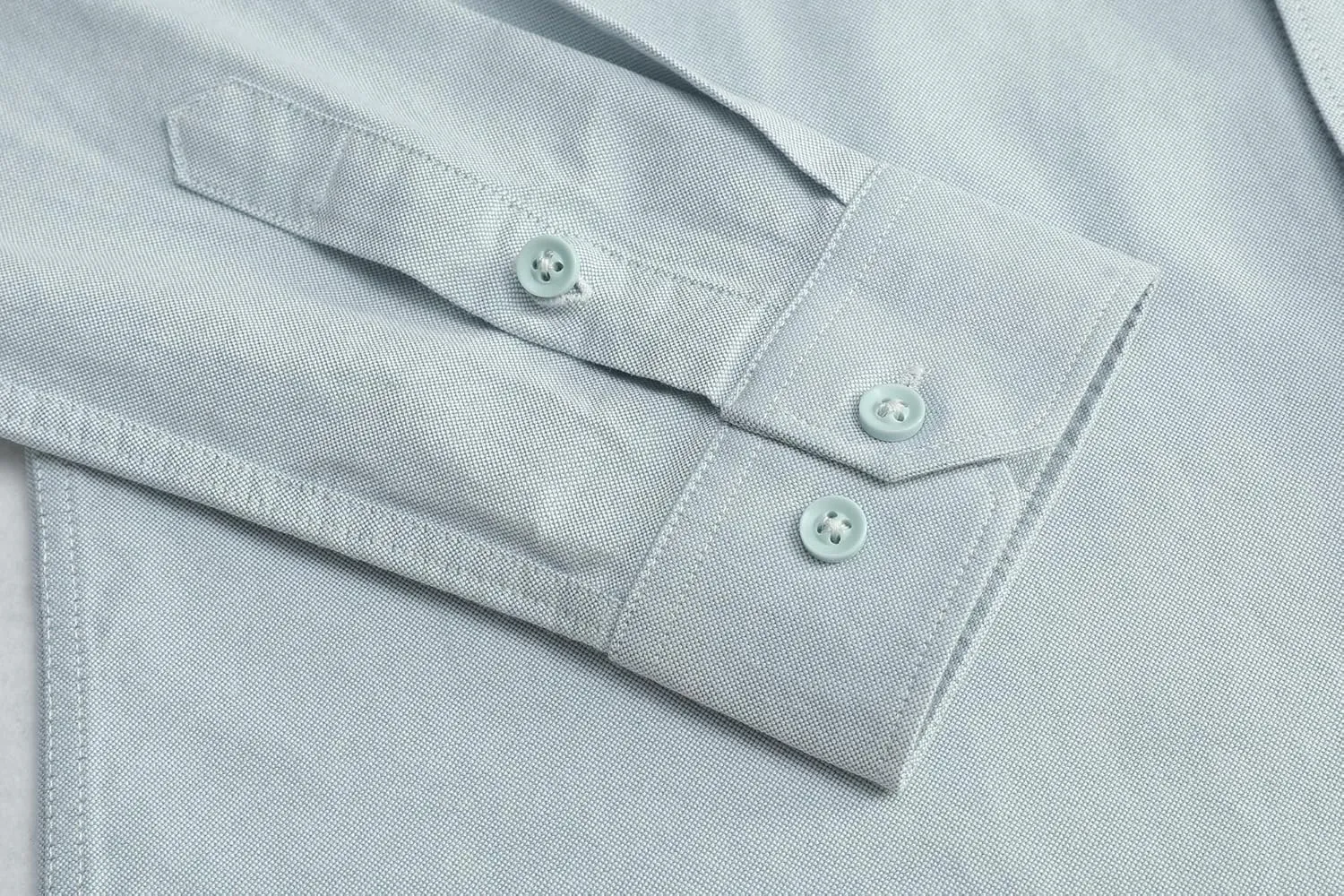 Men's Long Sleeve Button Down Dress Shirt, Wrinkle Resistant Stretch, Solid Color with Pocket