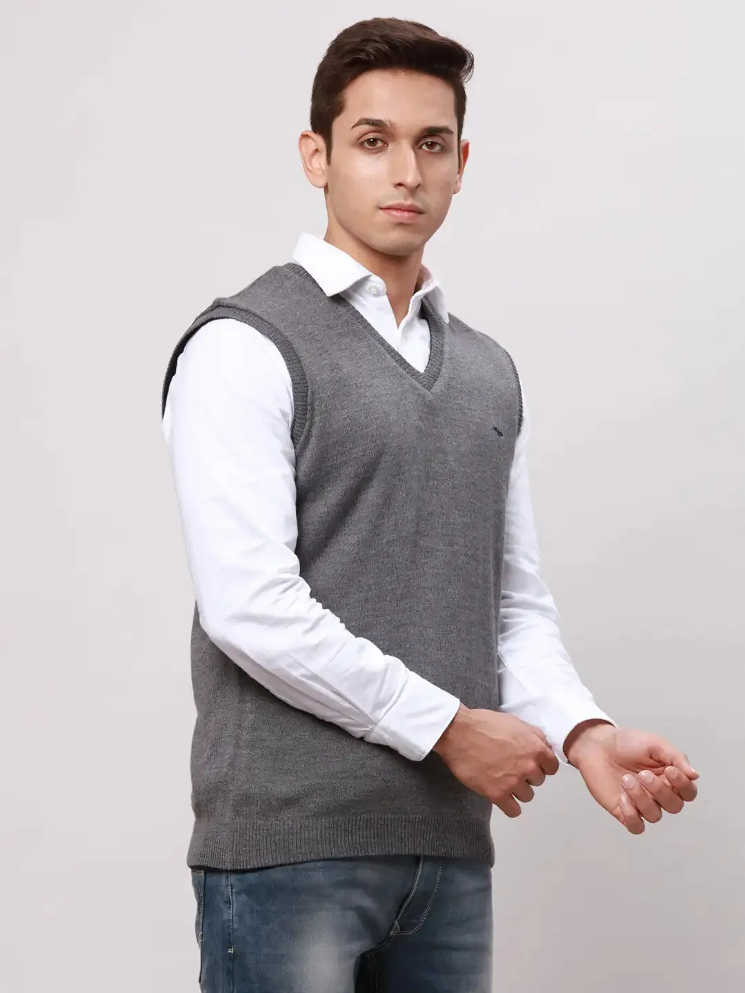 Park Avenue Men Grey Regular Fit Solid Cotton Pullovers