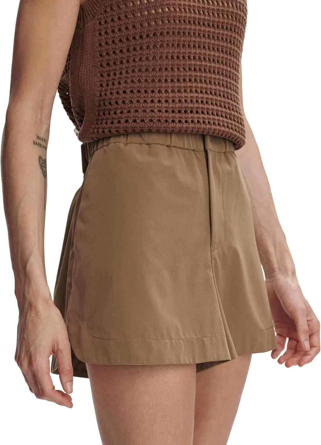 Varley Women's Nila Mid Rise Shorts