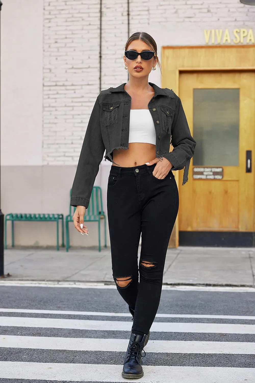 Zeagoo Women Denim Jacket Casual Long Sleeve Distressed Ripped Cropped Coat Fringe Jean Jacket XS-XXL